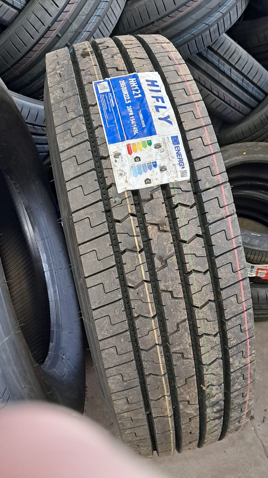 Brand new HiFly van tyre with its energy efficiency label